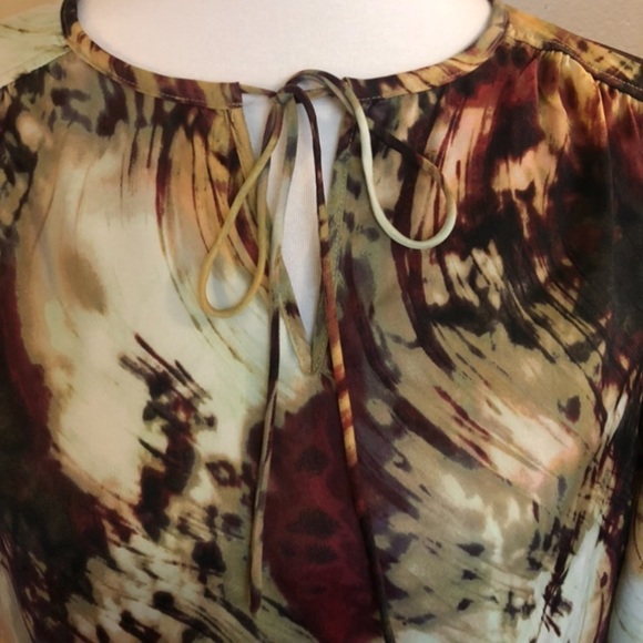 Silky Blouse by Simply Vera NWT - Picture 5 of 9